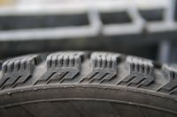 Лот: 14839477. Фото: 3. Шины 4 шт. шипы, комплект. Авто, мото, водный транспорт