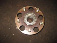 Лот: 20896597. Фото: 2. Ступица Toyota Isis ANM10G 1AZ-FSE... Автозапчасти