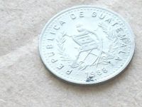 Лот: 13066139. Фото: 5. Монета 10 центаво Гватемала 1988...