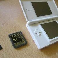 Лот: 1218356. Фото: 3. NINTENDO DS LITE белая. Компьютеры, оргтехника, канцтовары