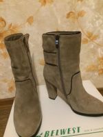 Лот: 9983478. Фото: 2. Полусапоги на каблуке Belwest. Женская обувь