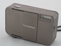 Лот: 9241799. Фото: 2. Топовый японский карманный пленочный... Фотокамеры