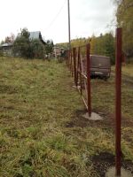 Лот: 9076760. Фото: 2. Столб для забора с проушинами. Срубы и конструкции