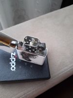 Лот: 14387046. Фото: 3. Зажигалка Zippo, дизайн Steven... Домашний быт