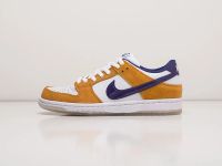Лот: 19683715. Фото: 2. Кроссовки Nike SB Dunk Low. Женская обувь
