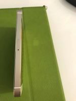 Лот: 10529041. Фото: 2. iPhone 5s золотой в идеальном... Аксессуары