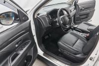 Лот: 21980369. Фото: 9. Mitsubishi Outlander 2015