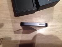 Лот: 4893809. Фото: 2. iPhone 5 16. Смартфоны, связь, навигация
