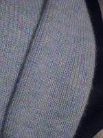 Лот: 18578219. Фото: 5. Мягкий свитер серо/голубого цвета...