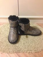 Лот: 6267659. Фото: 3. Угги UGG. Одежда, обувь, галантерея