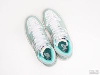 Лот: 14173261. Фото: 3. Кроссовки Nike Air Jordan 1 Mid... Одежда, обувь, галантерея