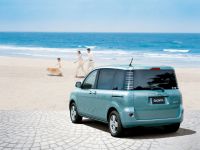 Лот: 6463347. Фото: 2. Стекло противотуманной фары Toyota... Автозапчасти