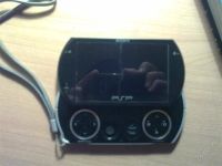 Лот: 910021. Фото: 3. psp go в отличном состоянии!!!. Компьютеры, оргтехника, канцтовары