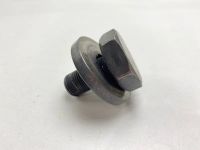 Лот: 21351544. Фото: 2. Болт шкива коленвала Mazda Bt-50... Автозапчасти