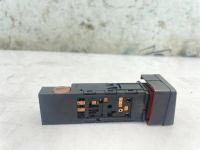 Лот: 25327521. Фото: 3. кнопка аварийной сигнализации... Авто, мото, водный транспорт