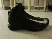 Лот: 7761793. Фото: 2. Баскетбольные кроссовки Nike Hyperdunk... Мужская обувь