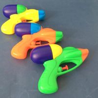 Лот: 5744903. Фото: 3. 🧡💦 Водяной пистолет малый пластмассовый... Дети растут