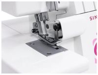 Лот: 19995758. Фото: 5. Оверлок Singer T80D