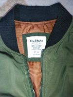 Лот: 24910407. Фото: 2. Бомбер pull bear 48. Мужская одежда