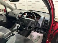 Лот: 25880538. Фото: 12. Honda Fit 2002