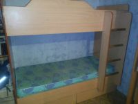 Лот: 12148050. Фото: 2. двух ярусная кровать с матрасами. Детская мебель