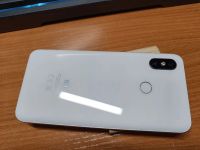 Лот: 20108598. Фото: 2. Смартфон Xiaomi mi 8 64Gb White. Смартфоны, связь, навигация