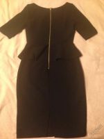 Лот: 5860739. Фото: 2. Платье с баской Sportstaff Италия... Женская одежда