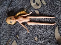Лот: 22176365. Фото: 5. Игрушка Кукла(сломана нога)