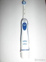 Лот: 10918193. Фото: 2. Электрическая зубная щётка Oral-... Косметика и уход