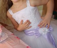 Лот: 9262488. Фото: 3. Нарядное платье для принцессы. Дети растут