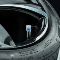 Лот: 25880007. Фото: 3. Колпачок на вентиль TORSO, светящийся... Авто, мото, водный транспорт