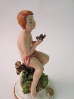 Лот: 19550271. Фото: 2. 139. статуэтка фарфор мальчик... Антиквариат