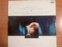 Лот: 9533939. Фото: 2. Виниловая пластинка Juliane Werding... Коллекционирование, моделизм