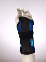 Лот: 10234420. Фото: 4. Бандаж FOSTA kids запястья c металлической... Красноярск