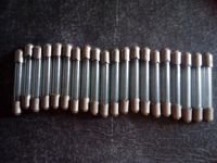 Лот: 14919552. Фото: 2. Предохранители 1А (цена за 20... Радиодетали  (электронные компоненты)