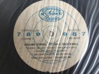 Лот: 11683990. Фото: 3. LP Rolling Stones It’s only rock... Красноярск