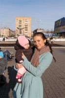 Лот: 3083363. Фото: 3. Стильная осенняя курточка на малышку. Дети растут