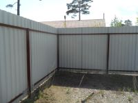 Лот: 5569420. Фото: 4. Забор из профлиста, деревянные... Красноярск