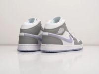 Лот: 19613688. Фото: 3. Кроссовки Nike Air Jordan 1 Mid... Одежда, обувь, галантерея