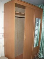 Лот: 930269. Фото: 3. шкаф трехстворчатый с зеркалом. Мебель
