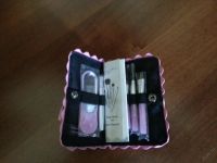 Лот: 5679303. Фото: 2. Набор кистей для макияжа в подарочной... Косметика и уход