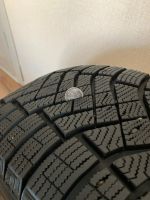 Лот: 16387215. Фото: 2. Резина pirelli ice zero fr R18... Шины, Диски