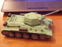 Лот: 4734186. Фото: 3. Средний танк с рубля. Коллекционирование, моделизм