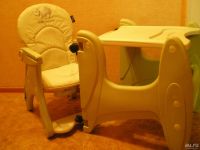 Лот: 9719603. Фото: 4. Стульчик для кормления Happy baby... Красноярск