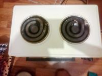 Лот: 6828214. Фото: 2. Печка двухконфорочная с духовкой. Крупная бытовая техника