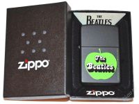 Лот: 1574882. Фото: 2. Zippo Beatles green apple [original... 23 февраля и 8 марта