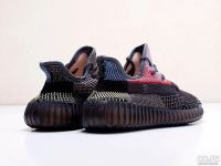 Лот: 18369885. Фото: 3. Кроссовки Adidas Yeezy 350 Boost... Одежда, обувь, галантерея