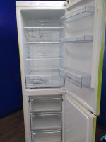 Лот: 14166178. Фото: 4. Холодильник bosch kgv39vk16r(11067369... Красноярск