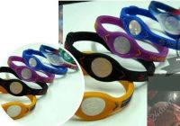 Лот: 4039661. Фото: 3. Энергетический браслет Power Balance... Спортивные товары