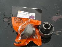 Лот: 9677902. Фото: 2. Сайлентблок рычага переднего задний... Автозапчасти